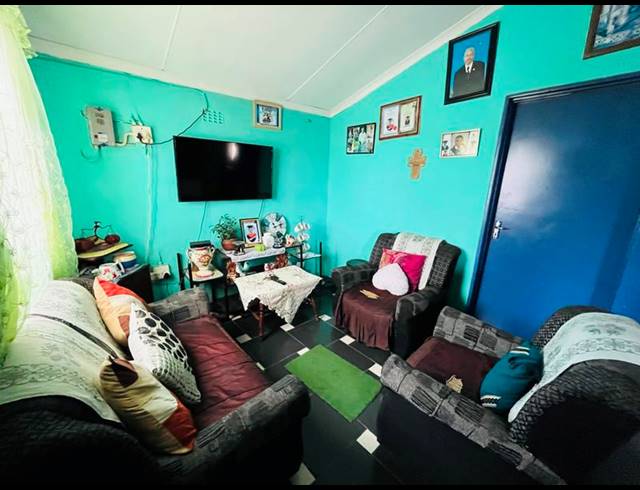 2 BEDROOM HOUSE FOR SALE IN KUYASA